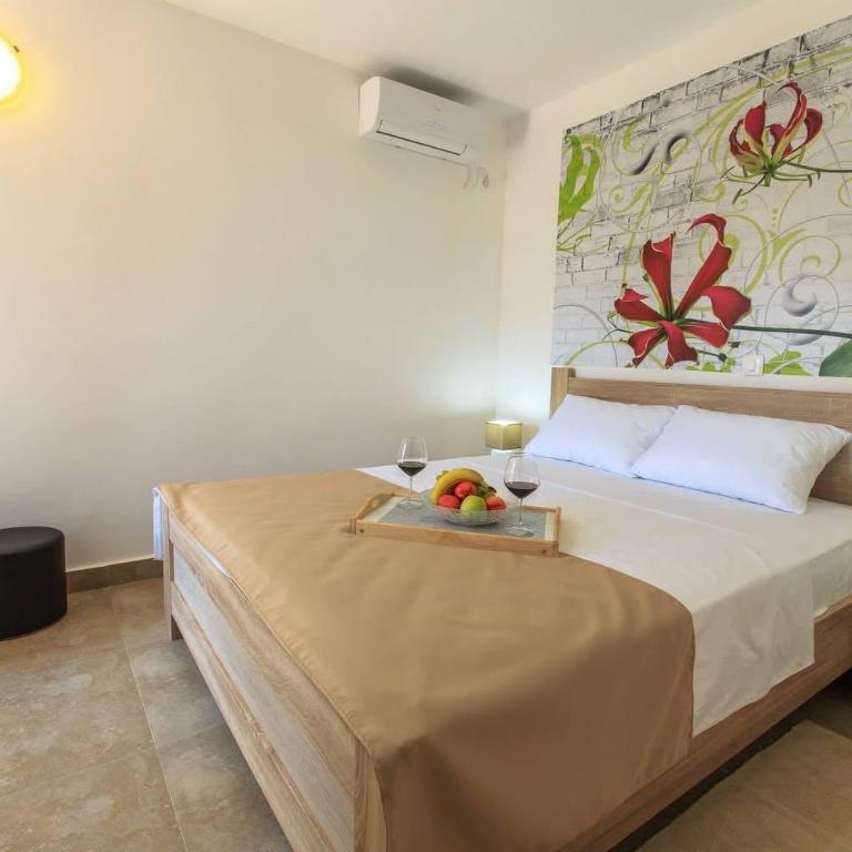 Riva Lux Apartments - Deluks Dvokrevetna Soba sa Bračnim Krevetom i Balkonom - 7