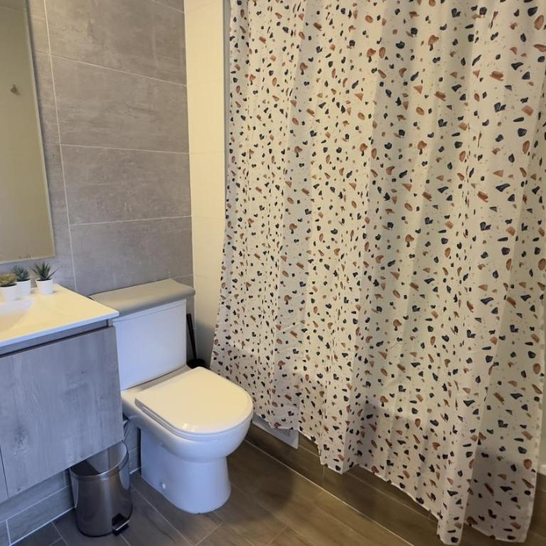 Oceana Suites Toesca I Movistar Arena - One-Bedroom Apartment with Balcony - 14