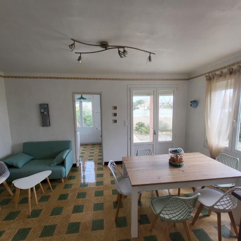 Villa T3, 6 couchages, proche plage et commerces - Villa 2 Chambres - 3