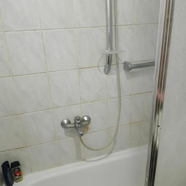 KONAK kod ODISEJE 3 - Standard Single Room with Shared Bathroom - 9