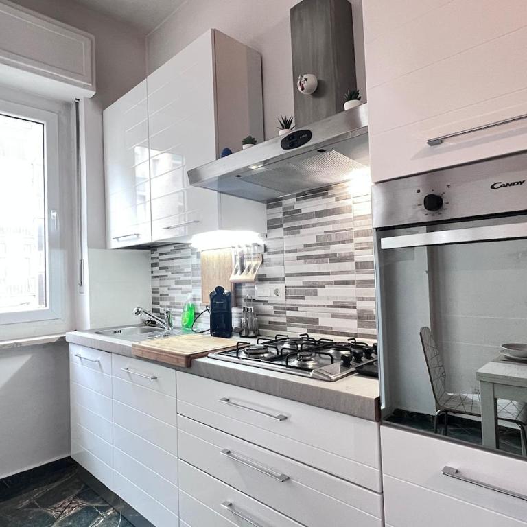 Metro Bengasi - Cozy Flat - city center in 10 minutes - Appartamento con 1 Camera da Letto - 12