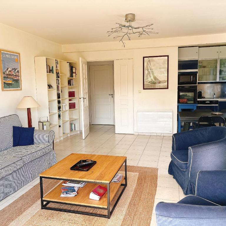 BAG GWENN - 2 à 4 vacanciers - 2 chambres - Jardin clos - Petit chien bienvenu - 2 vélos -- Plages et Commerces à pied - Appartement 2 Chambres - 11