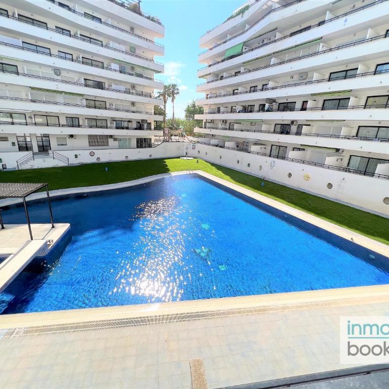 Ribiera Park Salou, climatizado y con piscina - Apartamento con vistas a la piscina - 2