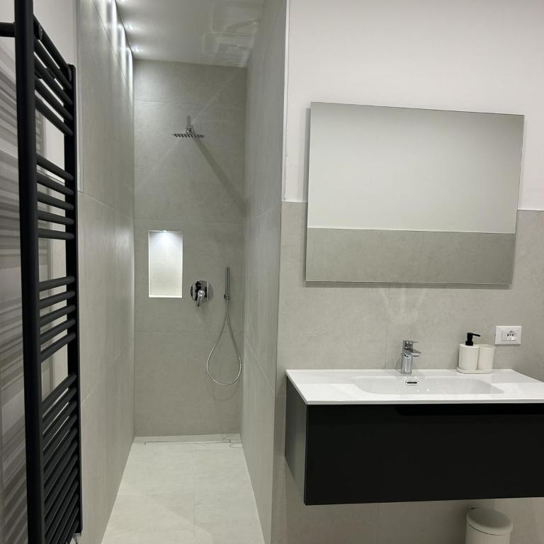 Casa Nane - Appartamento Superior con 1 Camera da Letto e Balcone - 3