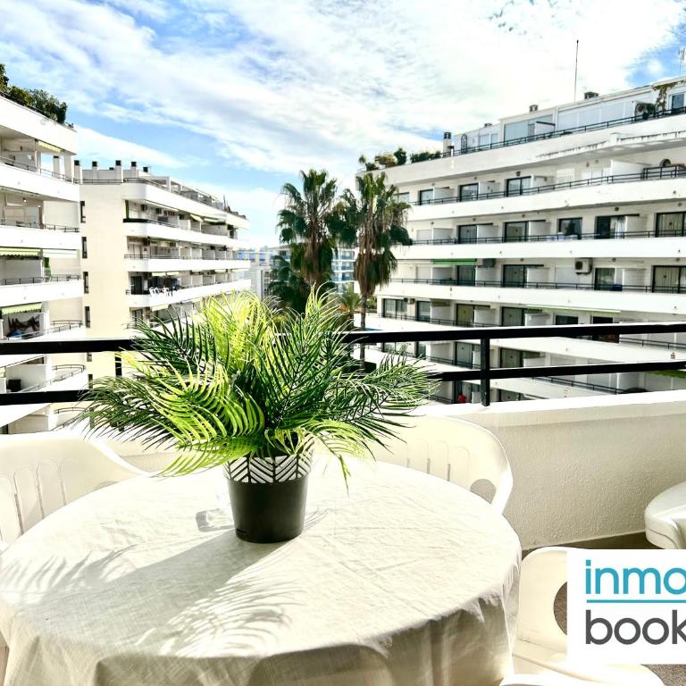 Ribiera Park Salou, climatizado y con piscina - Apartamento con vistas a la piscina - 11