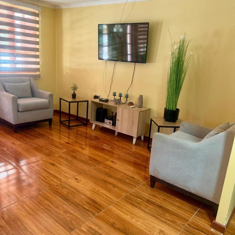 Alojamiento acogedor 1 a6 personas - Three-Bedroom House - 18