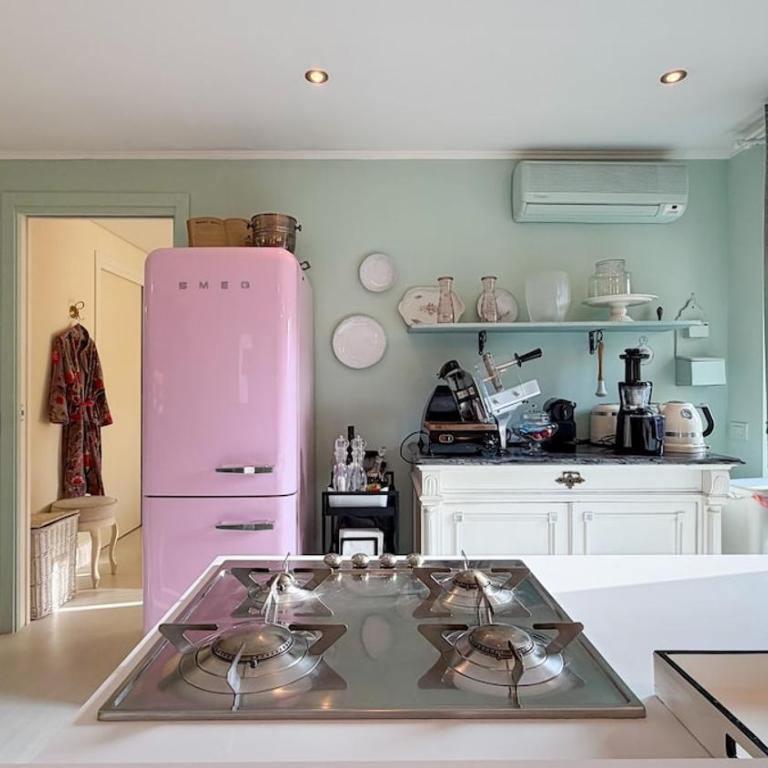 Cozy Milan Apt with Balcony Metro Minutes Away - Appartamento con 1 Camera da Letto - 12