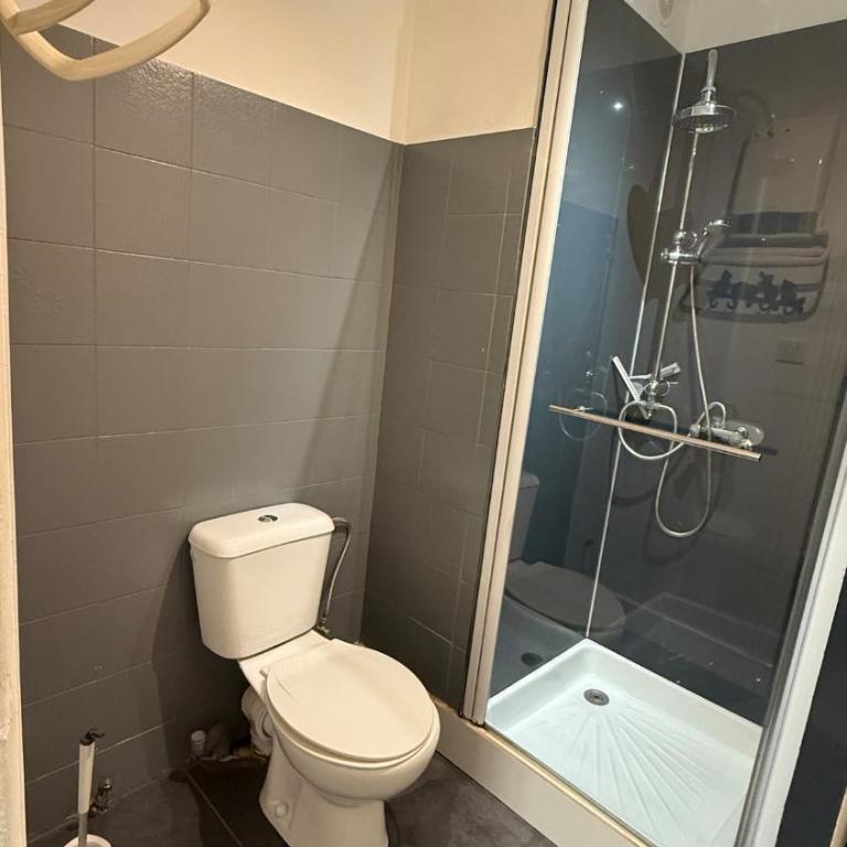 Grand studio, bien aménagé pour 4 au coeur du village - Apartment mit 3 Schlafzimmern - 10