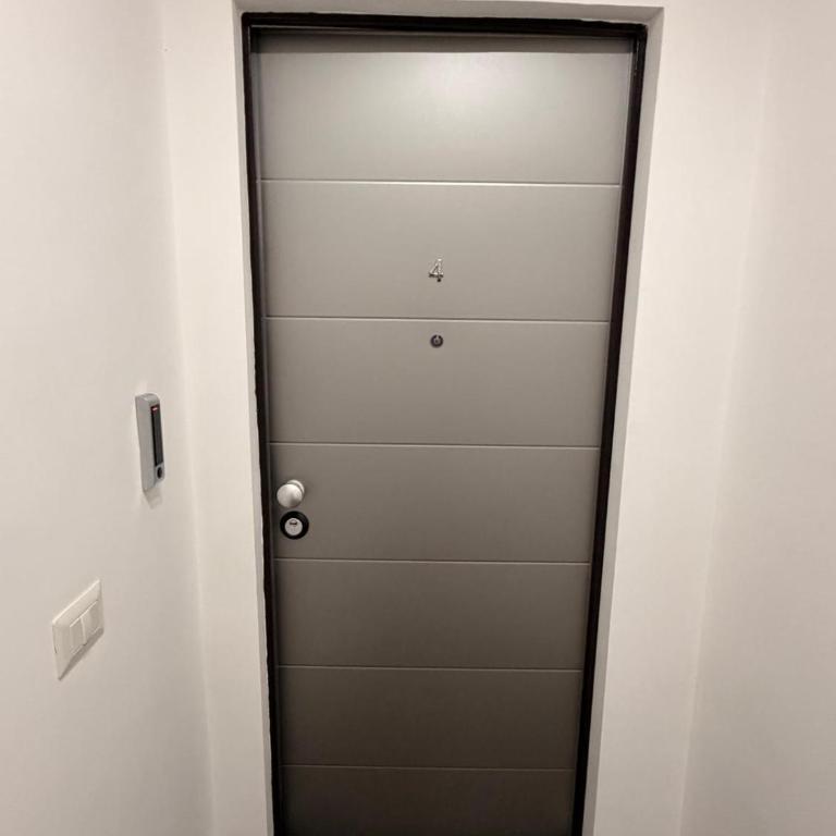 Vulcano Rooms 4 - Large Double Room - 31