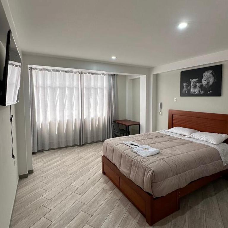 Hotel Altavista - Deluxe King Room - 1