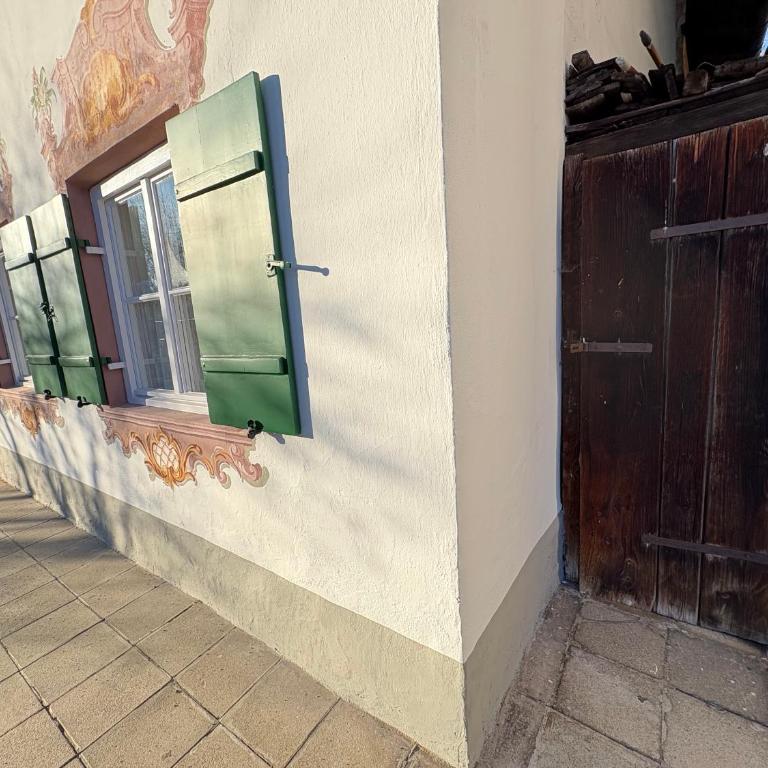 Zentrale Wohnung in Garmisch mit Zugspitzblick - Apartment mit 2 Schlafzimmern und Bergblick - 30