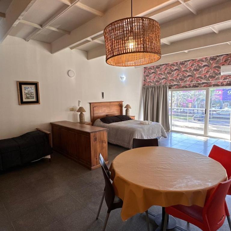 PALMARES DEL BOULEVARD - Aeropuerto Internacional Taravella - Campus Siglo 21 - Campus Blas Pascal - Sanatorio Allende - Estadio Kempes - Quorum - Mujer Urbana - Complejo Ferial Córdoba - Deluxe Apartment - 11