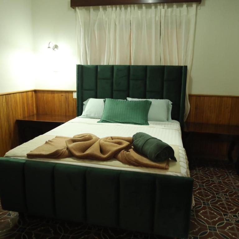 Casa Hostal El Peregrino - Double Room with Private Bathroom - 1