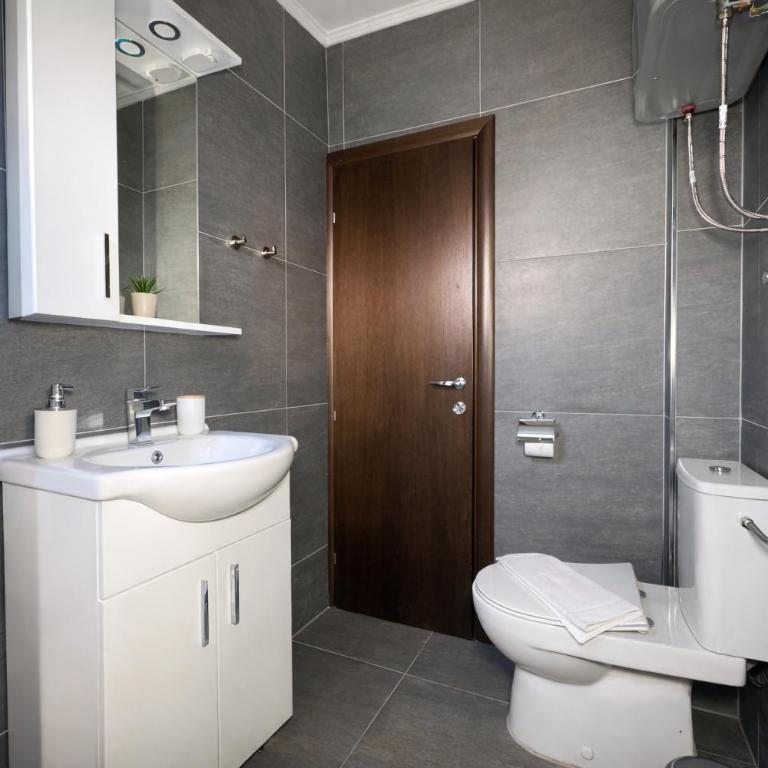 Villa Sun Budva - Budget Double Room - 6