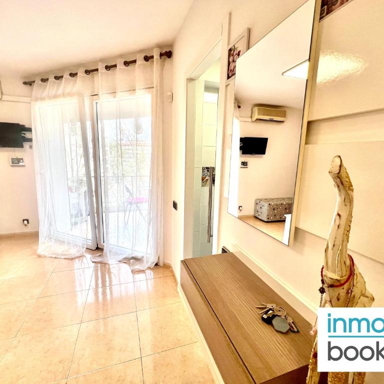 Salou Beach Aries - One-Bedroom Apartment with Terrace - 34