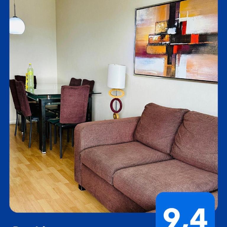 Departamento en Santiago cercano a aeropuerto y metro - Three-Bedroom Apartment with View - 2