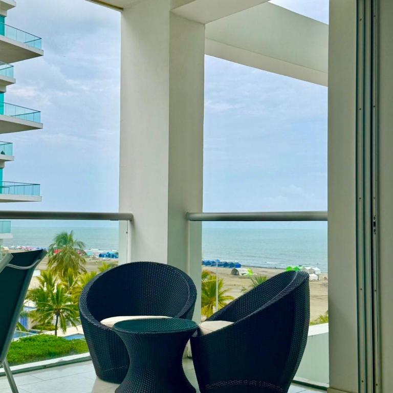 Morros 3, Beachfront & 2 Bedrooms - Two-Bedroom Apartment - 9