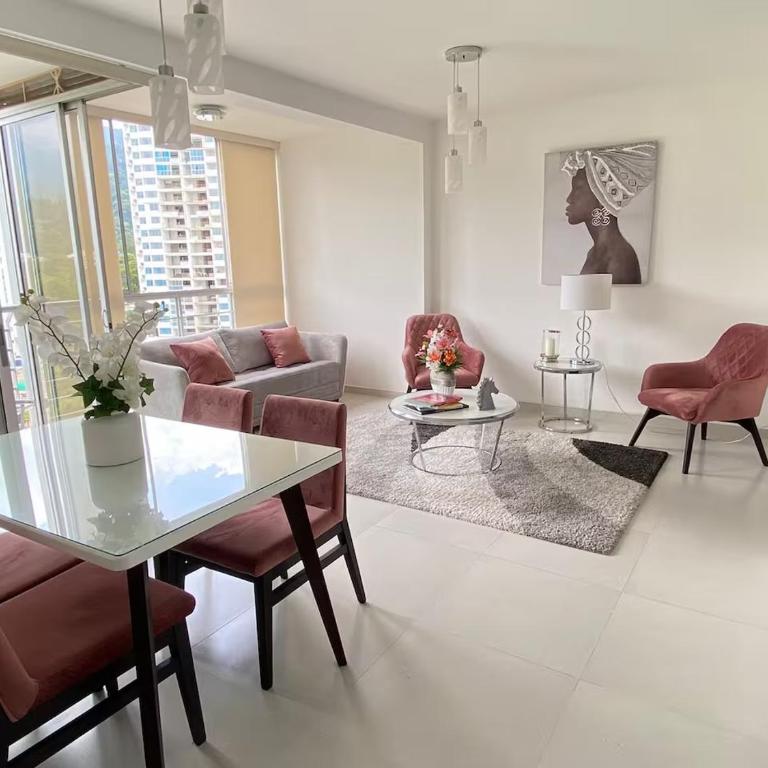 Apto Moderno 3 hab con Piscina, Balcón y BQQ - Apartamento de 3 dormitorios - 1