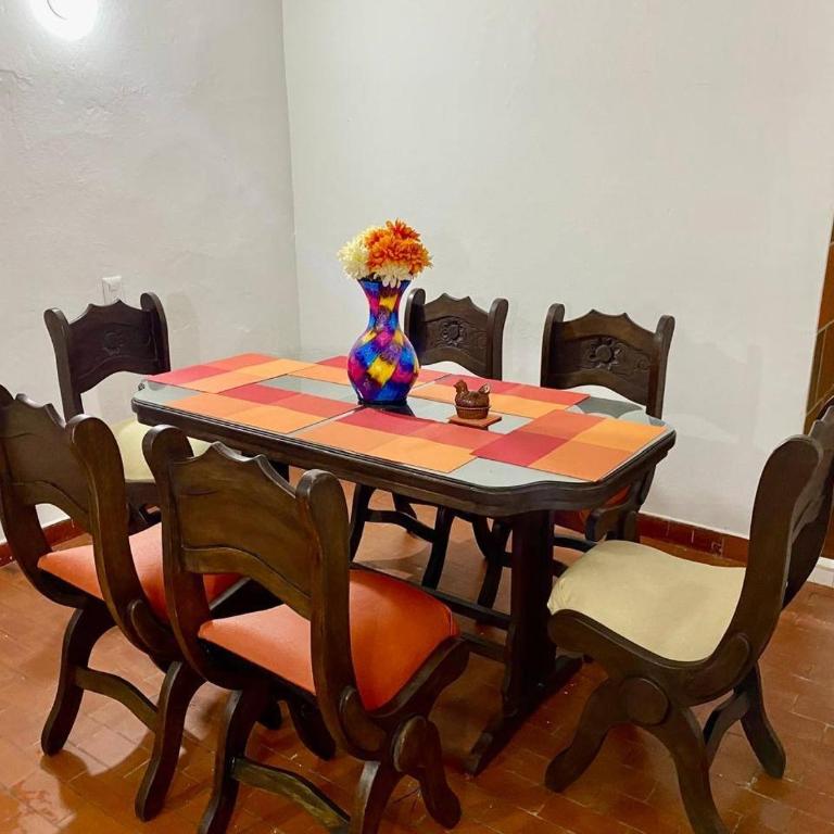 Casa Amplia de 3 Pisos - 3 Habitaciones - Zona Verde de Bucaramanga - Three-Bedroom Apartment - 13