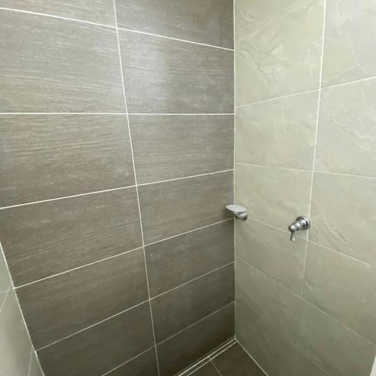 Casa Amplia de 3 Pisos - 3 Habitaciones - Zona Verde de Bucaramanga - Three-Bedroom Apartment - 7