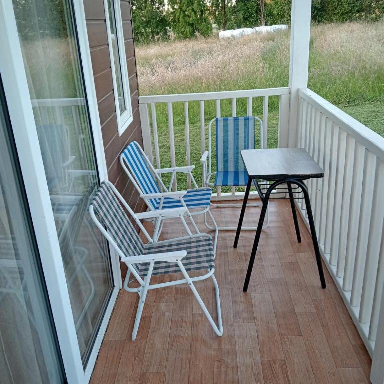 Cabaña Pequeña de Campo - Three-Bedroom House - 8