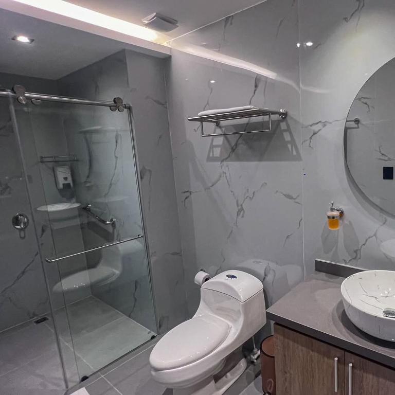 Hotel Gran Avenida - Habitación Doble Deluxe - 3