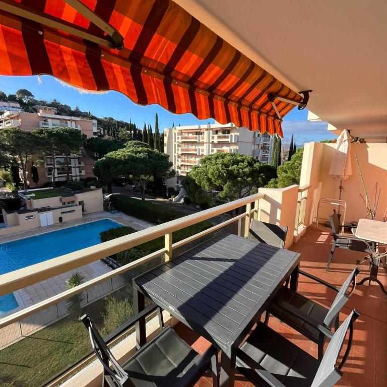 French Riviera Saint Raphaël Retreat - Apartment - 1