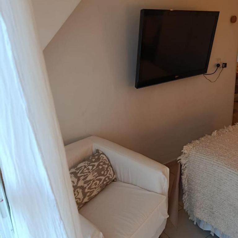 Casa Clara - Two-Bedroom House - 35