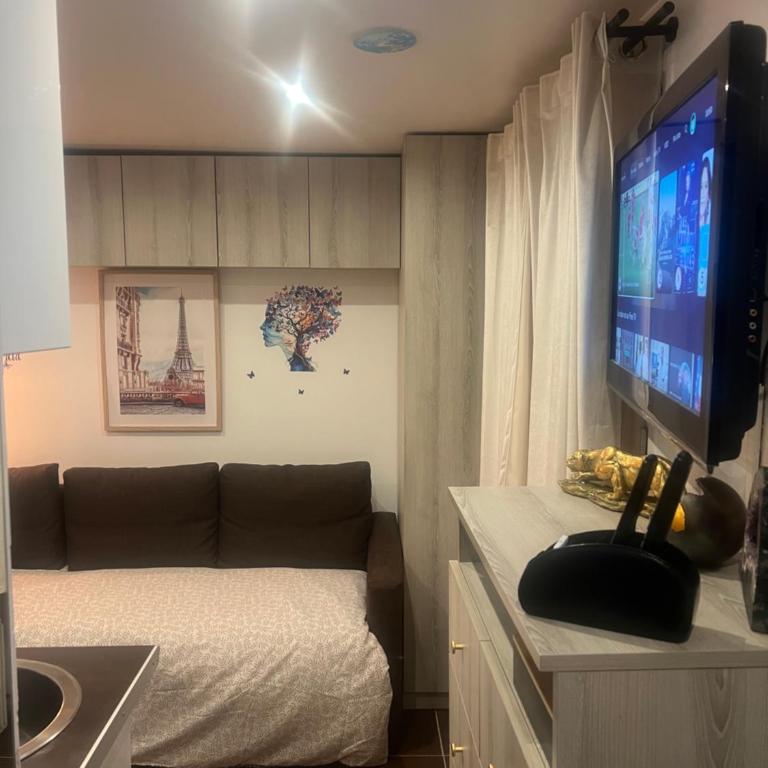 Bed setting room in Galeries Lafayette street - Studio - 6