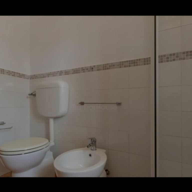 Elements Rooms - Deluxe Triple Room - 2