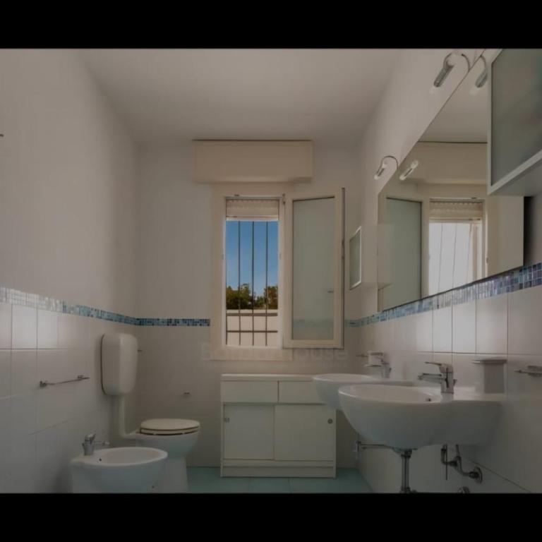 Elements Rooms - Deluxe Quadruple Room - 1