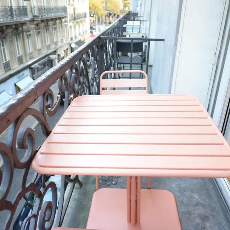 Elegant Vintage Apt with Balcony Opéra Madeleine - Appartement 1 Chambre - 16