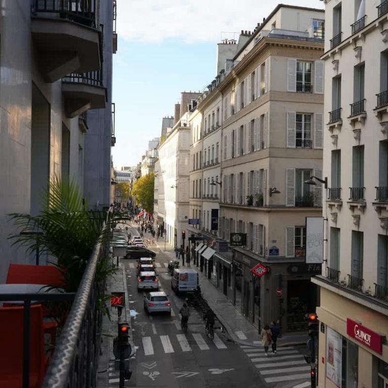 Elegant Vintage Apt with Balcony Opéra Madeleine - Appartement 1 Chambre - 18