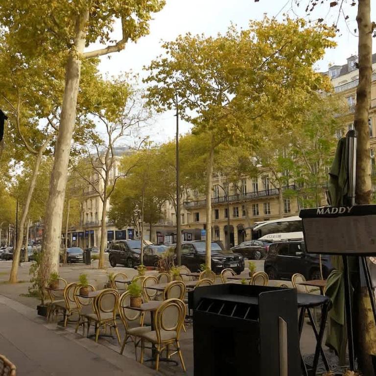 Elegant Vintage Apt with Balcony Opéra Madeleine - Appartement 1 Chambre - 32
