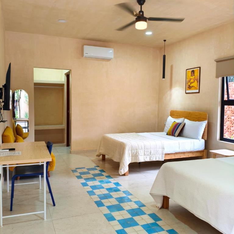 Villa Lara Palacios, tu oasis en Mérida - Family Room with Private Bathroom - 7