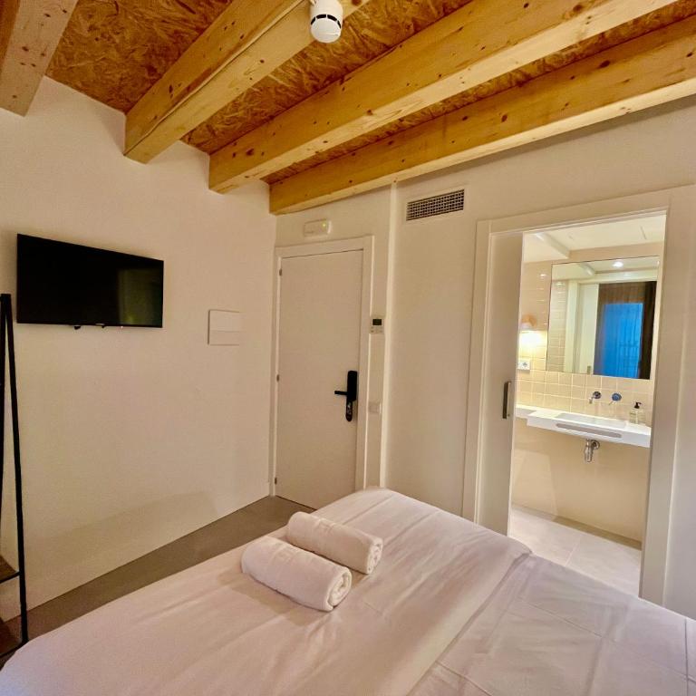Hotel luna nueva - Habitación Doble Deluxe con balcón - 4