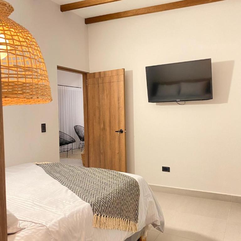 Santa Elena casa pino - Three-Bedroom House - 8