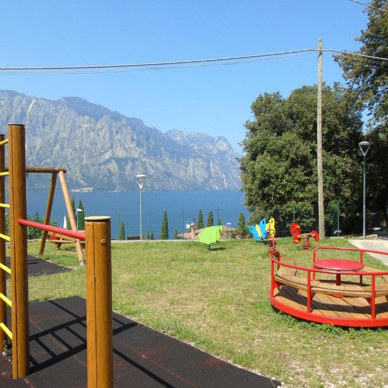 Riva Apt · Vista Lago - Finestra sul Lago - Appartamento con 2 Camere da Letto - 30