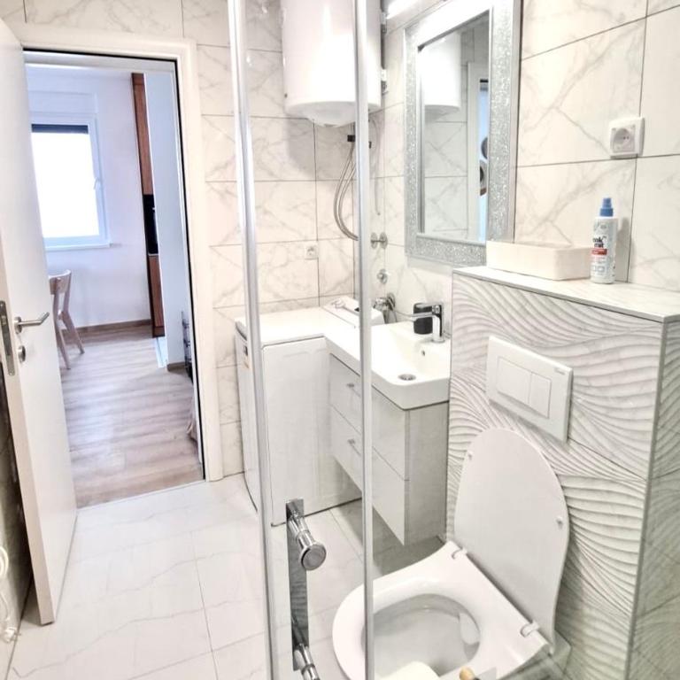 Upendo Apartment - Apartman sa 1 Spavaćom Sobom - 15