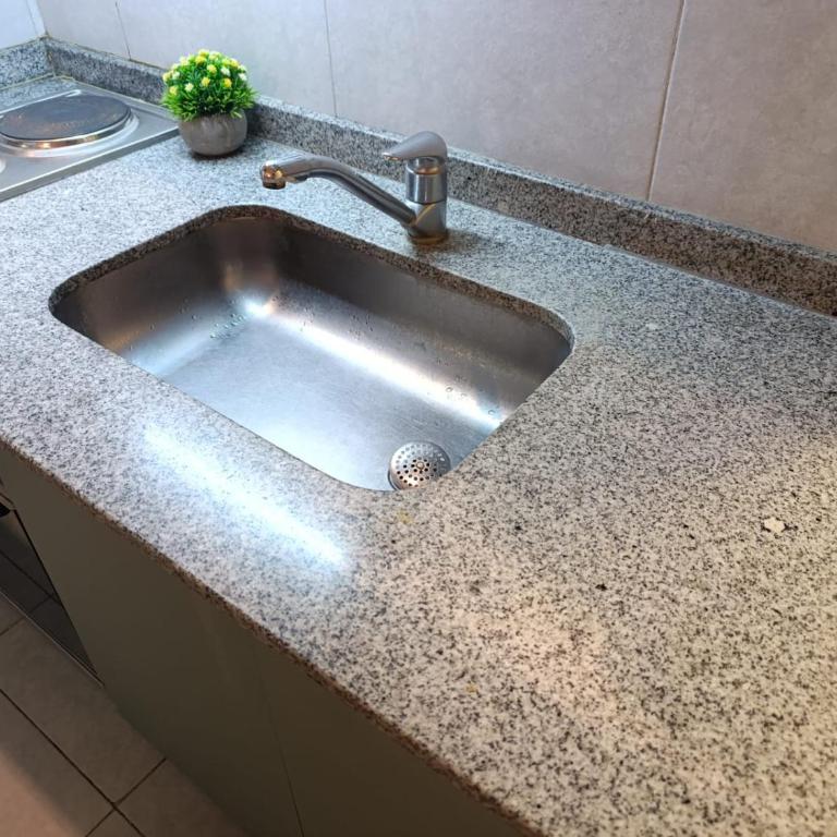 Excelente Depertamento en zona Paseo Aldrey - One-Bedroom Apartment - 10