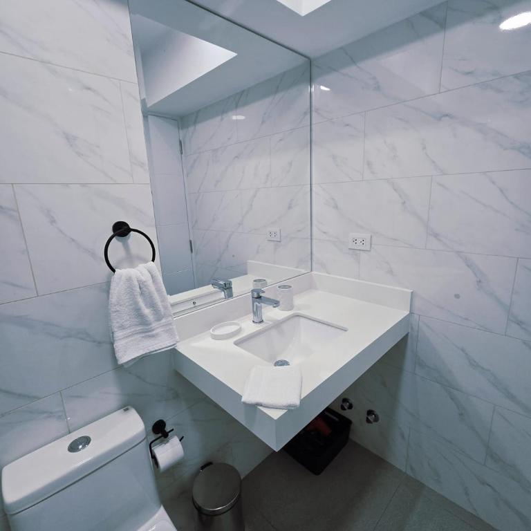 Mariscal la mar 1063 miraflores lima - Two-Bedroom Apartment - 17