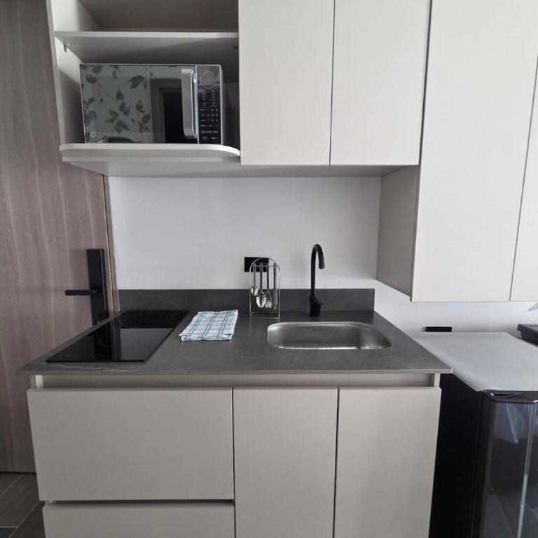 Beautiful Laureles Studio Apartment - One-Bedroom Apartment - 3