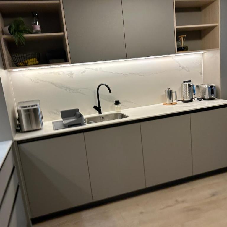 Las Condes Avenida - One-Bedroom Apartment - 3
