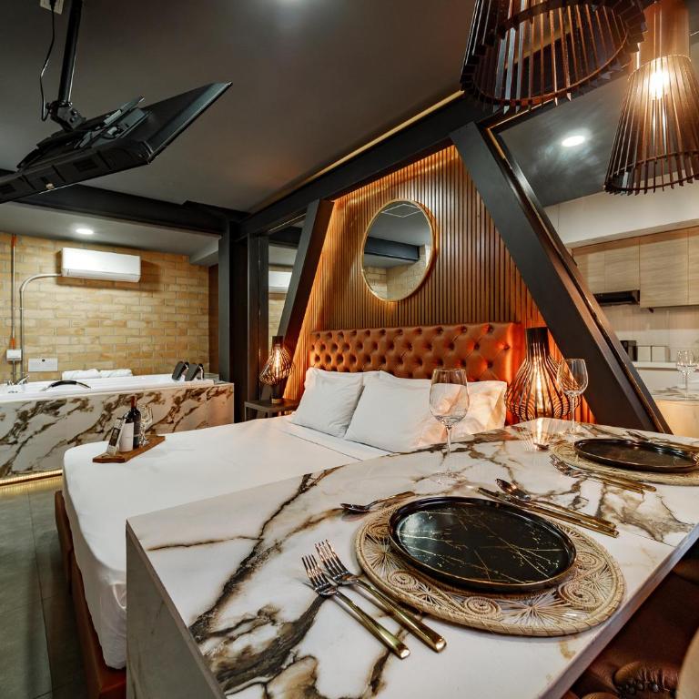 One Apartments Laureles - Suite Deluxe con bañera de hidromasaje - 4