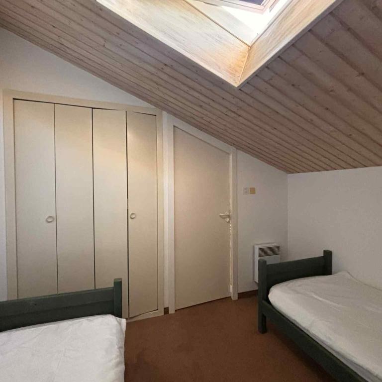 Duplex 3 pièces avec terrasse et parking, proche plage - FR-1-194-307 - Apartment - 16