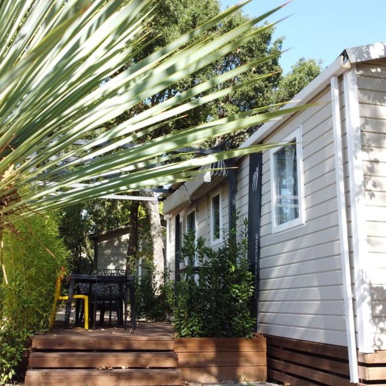 Mobil-home 6 pers avec Terrasse à Grimaud - API-1-52-1692 - Mobile Home - 1