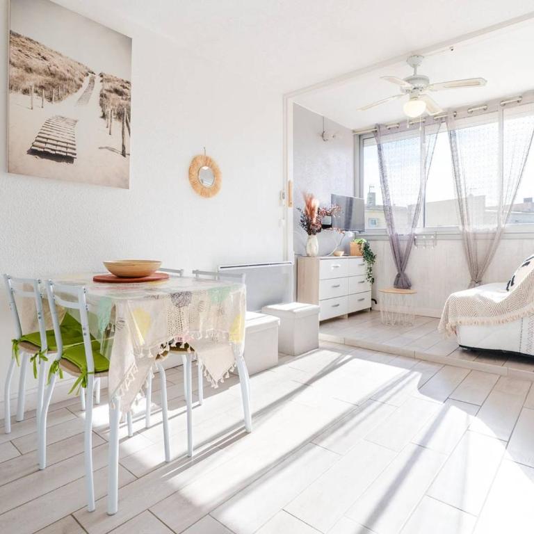 Charmant T2 rénové proche plage avec WIFI inclus - FR-1-409-294 - Apartment - 1