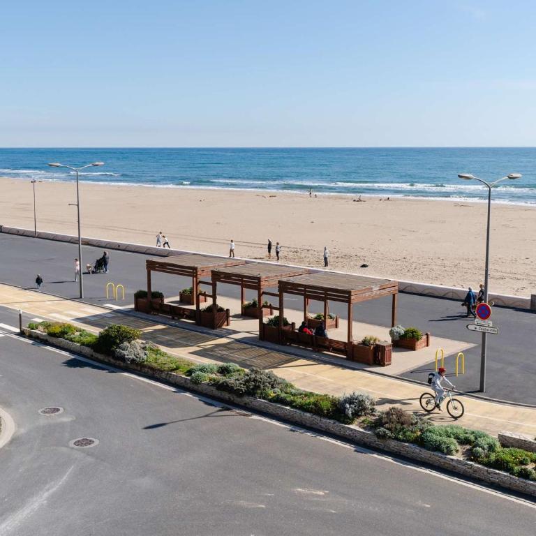 Charmant T2 rénové proche plage avec WIFI inclus - FR-1-409-294 - Apartment - 15