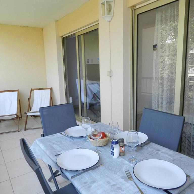 Appartement Moderne 2 pièces à Bormes - Terrasse et Parking - FR-1-251-925 - Apartamento - 9