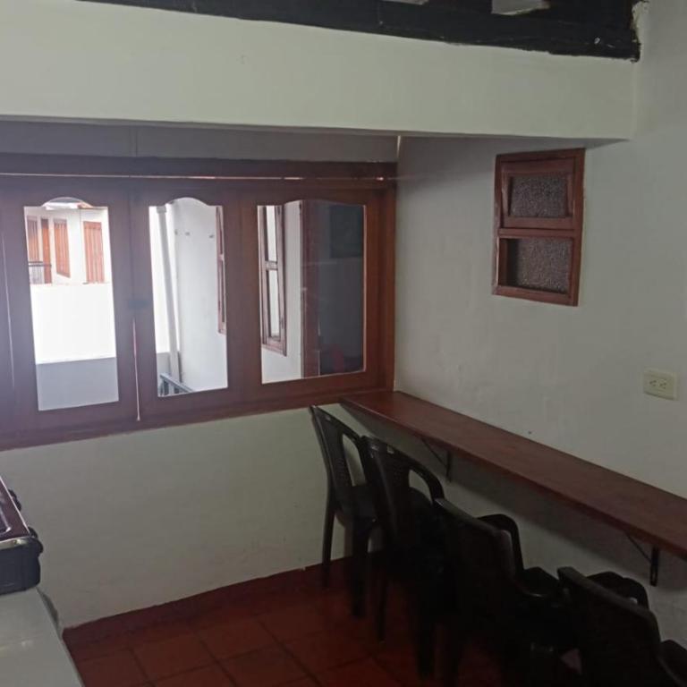 Apartahotel Casa de Angel - Superior Family Room - 5